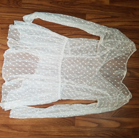 Free People sheer dotted top - Picture 4 of 4